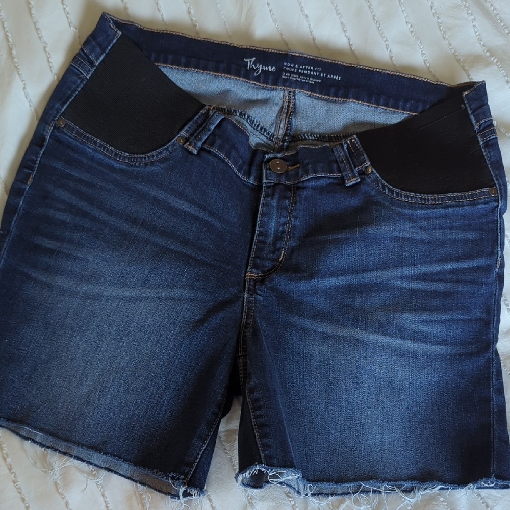 Thyme Maternity Women's Blue Denim Shorts